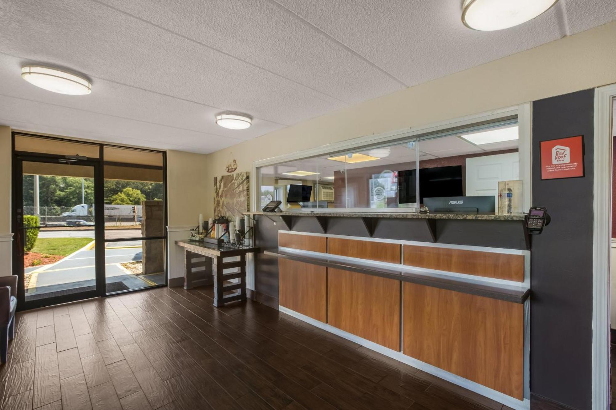 Red Roof Inn Atlanta South - Morrow Extérieur photo