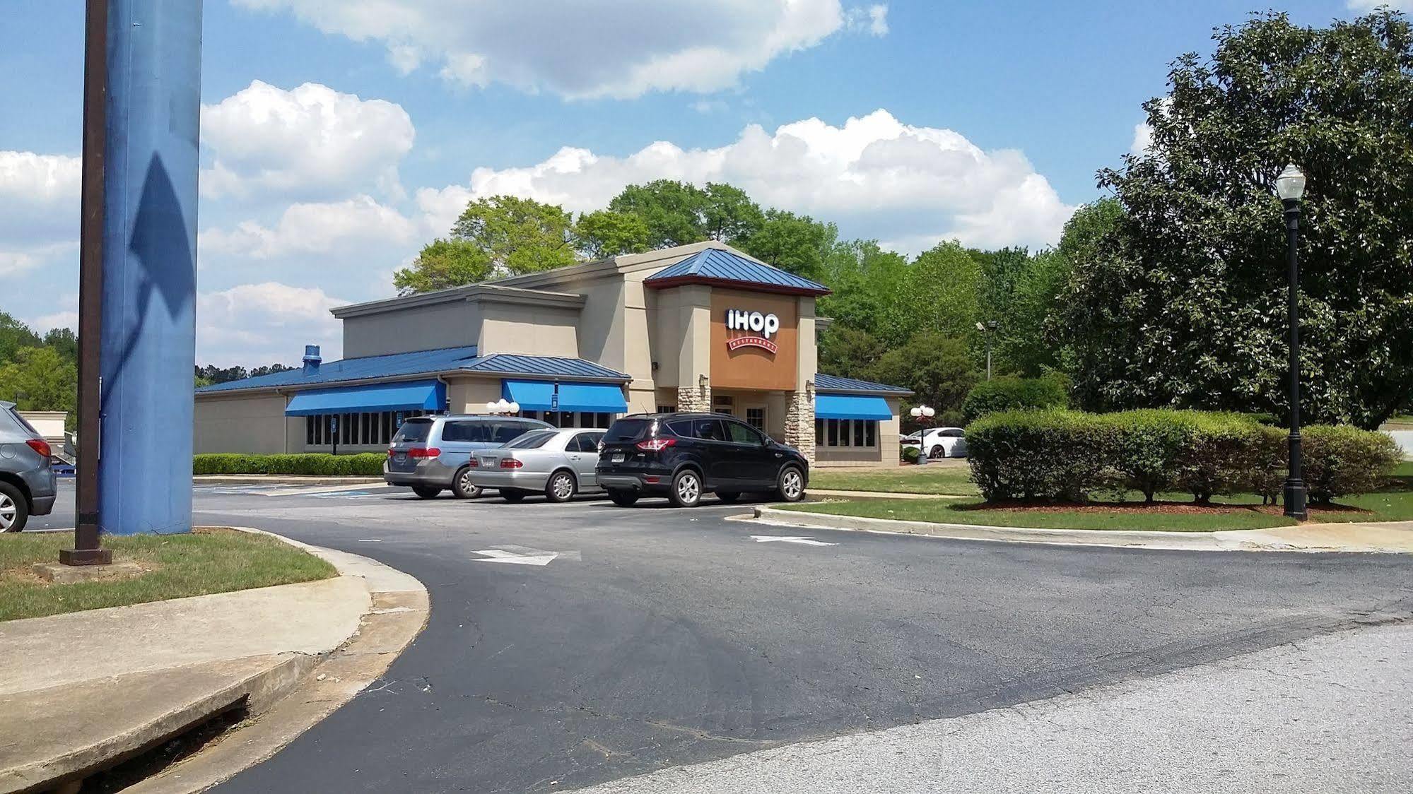 Red Roof Inn Atlanta South - Morrow Extérieur photo
